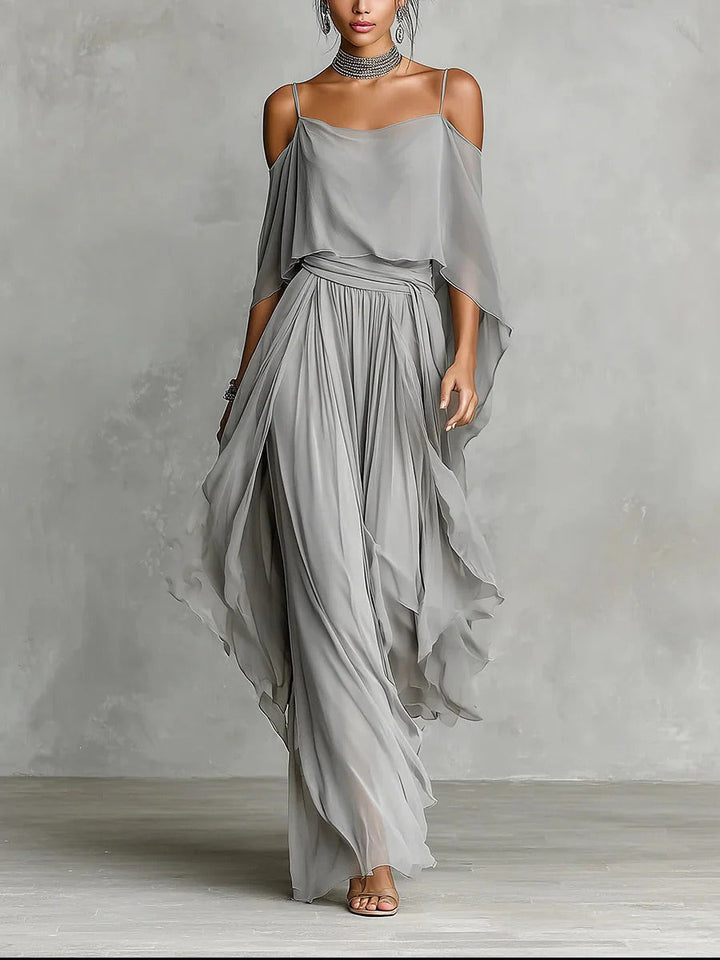 Isabela | Set grigio fluido con top a spaghetto e pantaloni leggeri