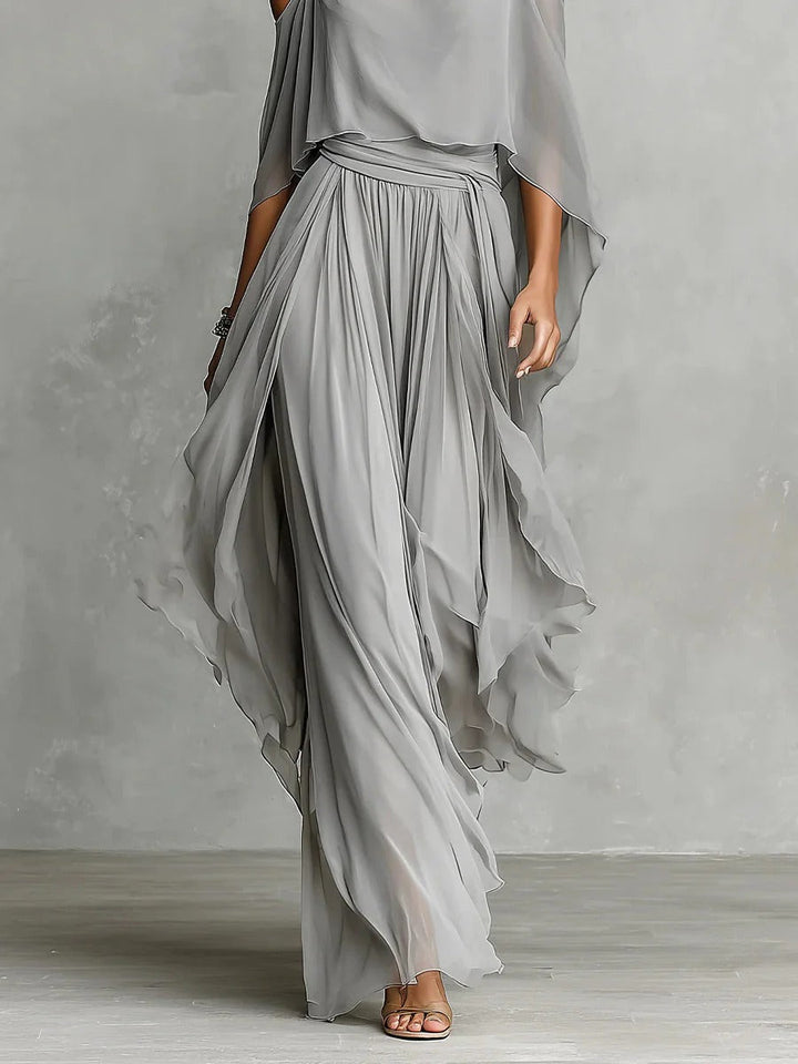 Isabela | Set grigio fluido con top a spaghetto e pantaloni leggeri